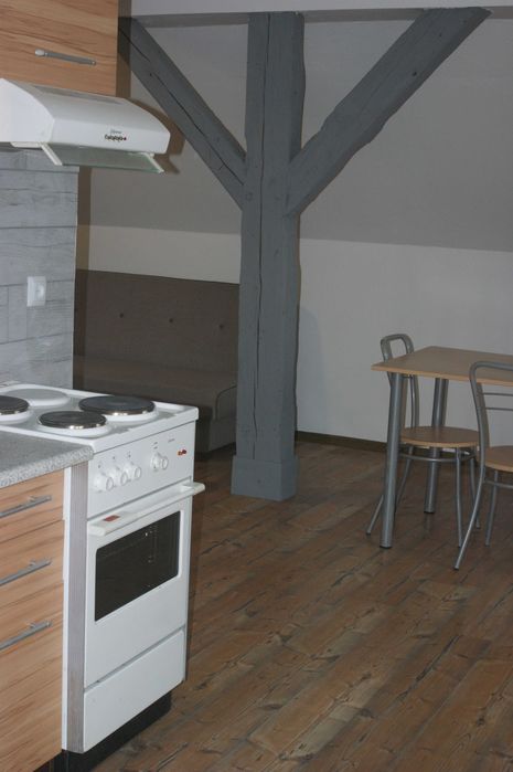 mieszkanie  wynajmę 42 m   Mirosławiec / brak czynszu / tylko media