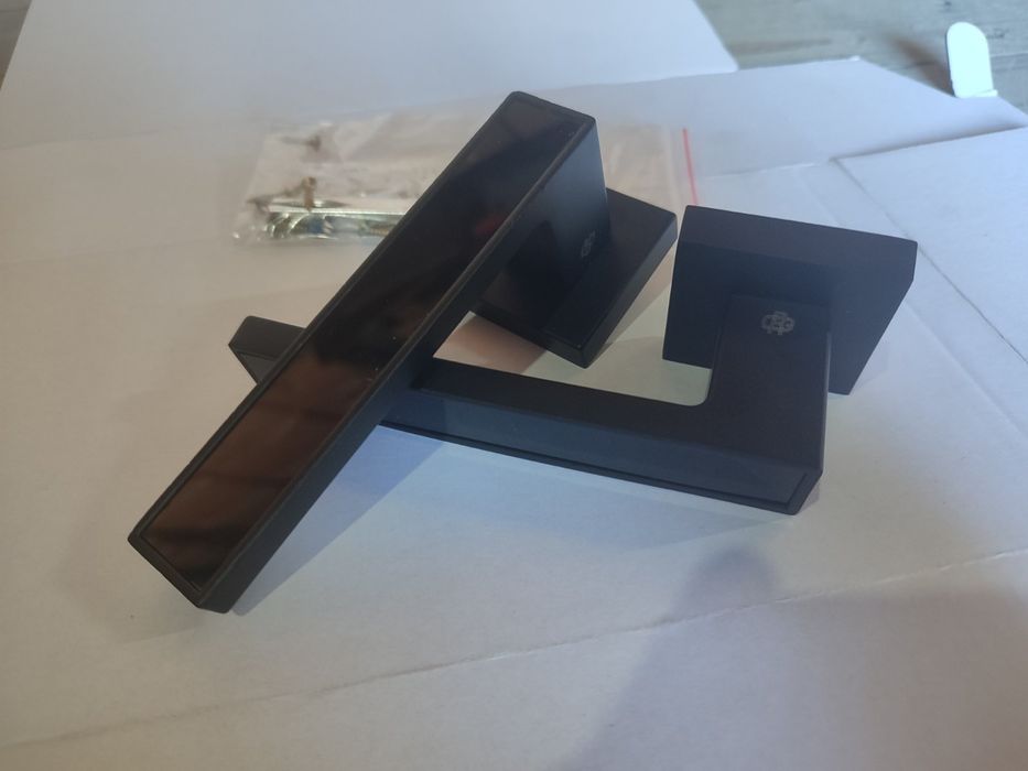 Ручки дверні для міжкімнатних та вхідних дверей