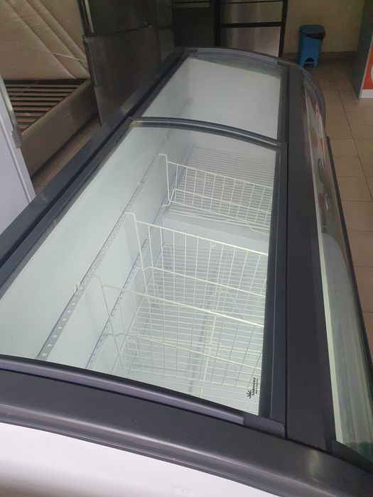 Arca vitrine congelação digital