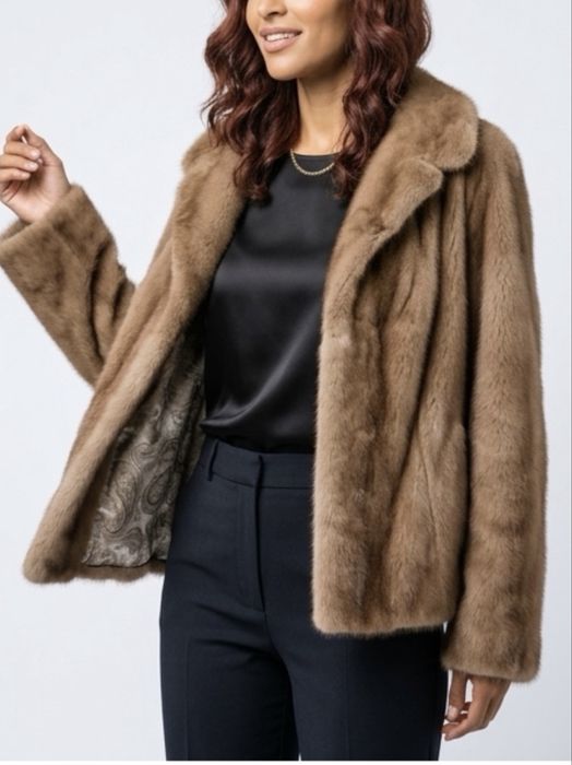 Krótkie futerko norki z norek M/L 38 40 orzech włoski