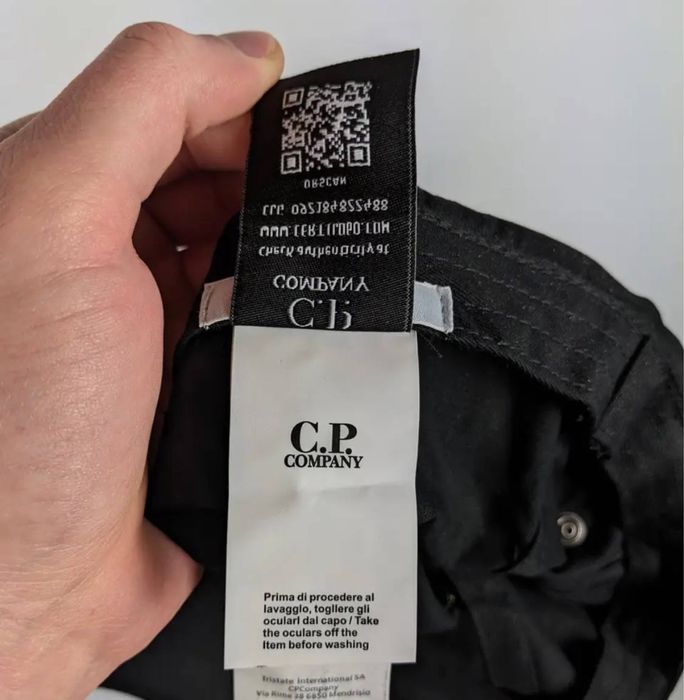 Кепка від C.P. Company