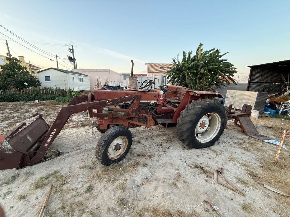 Vendo 2 rachadores  e um trator! Um de 24 toneladas e de 18
