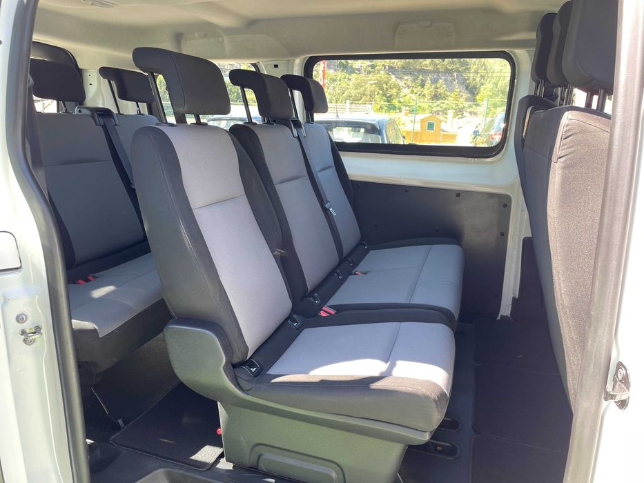 Peugeot Expert Traveller 1.5 BlueHDi 9 LUGARES/IVA DEDUTÍVEL