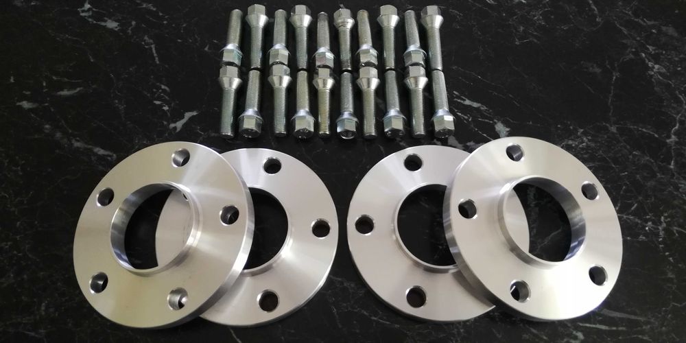 Dystanse 15mm BMW E60 E39 E65 E38 E46 E90 F30 F10 X3 X5 X6 72,6 74,1