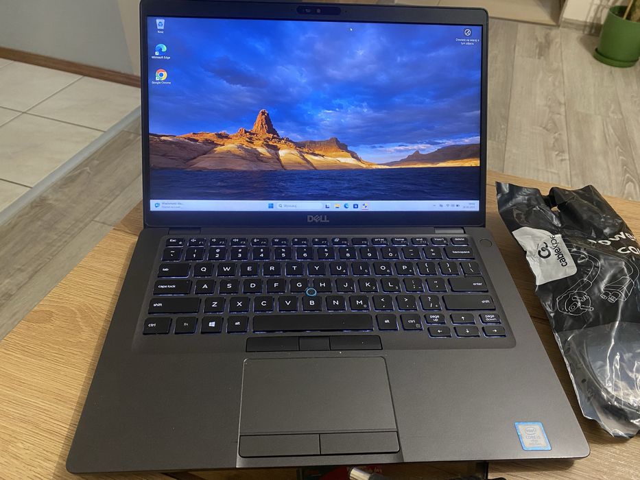 Laptop Dell i5 -8 gen. Windows 11