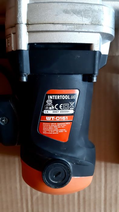 Перфоратор INTERTOOL WT-0161 1250Вт