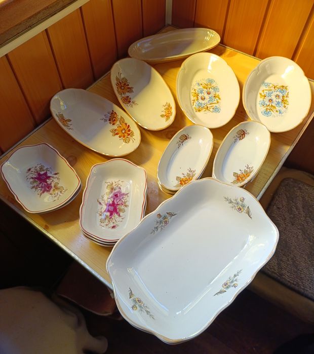 Чайник  чашки разная посуда  б/у 430гр