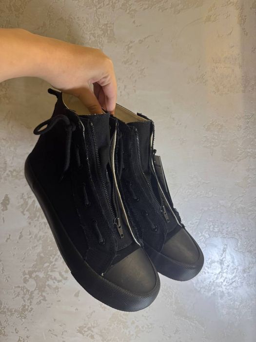 Undercover x Gu