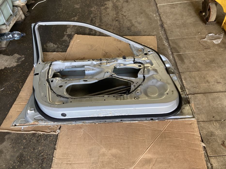 Дверка bmw e46 передня ліва