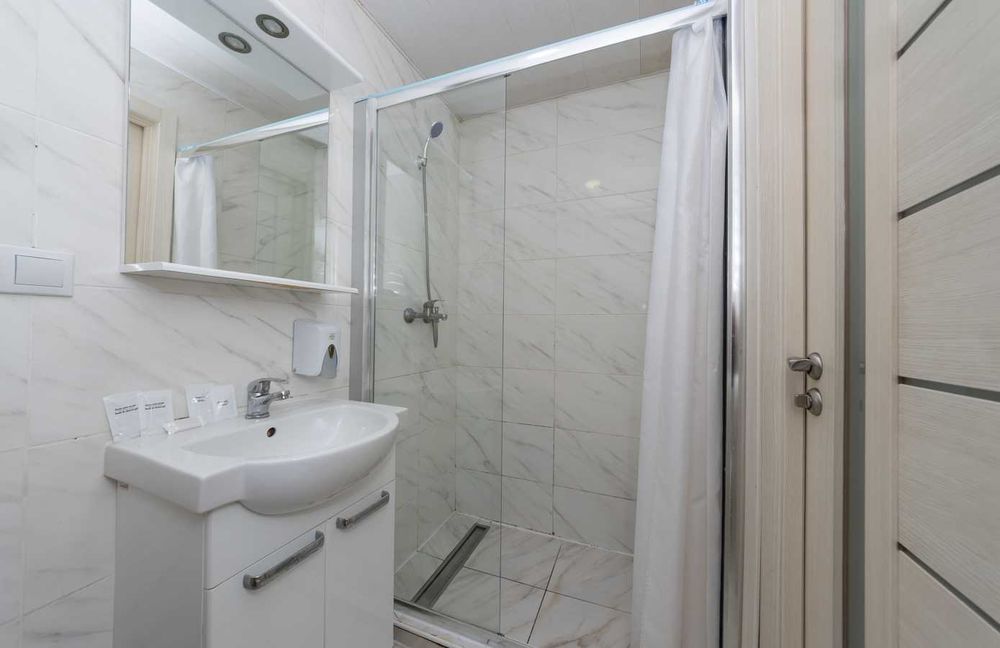 Компактна, студія в сучасному ЖК SmartHouse. Є укриття.