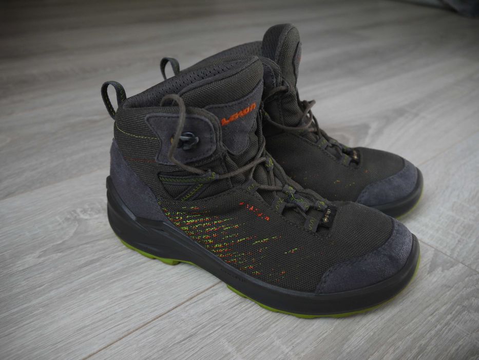 Дитячі ботинки Lowa Gore-Tex ( 32 р)