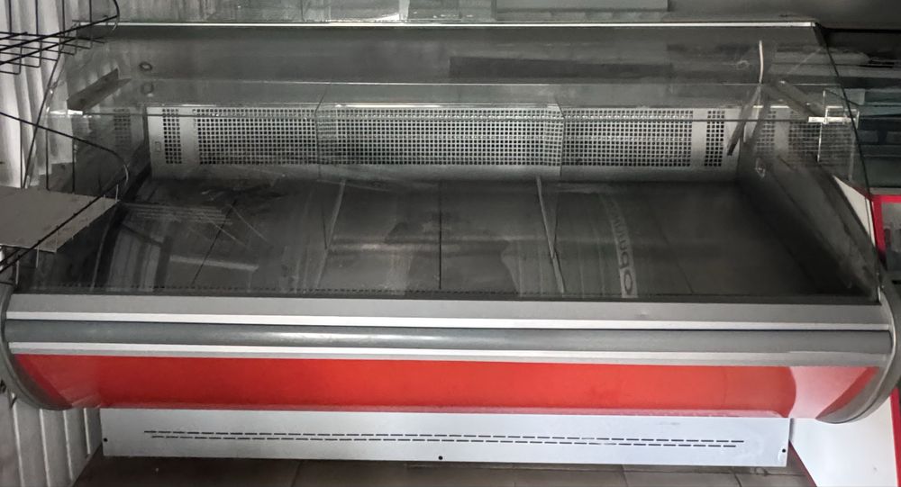 Холодильна вітрина