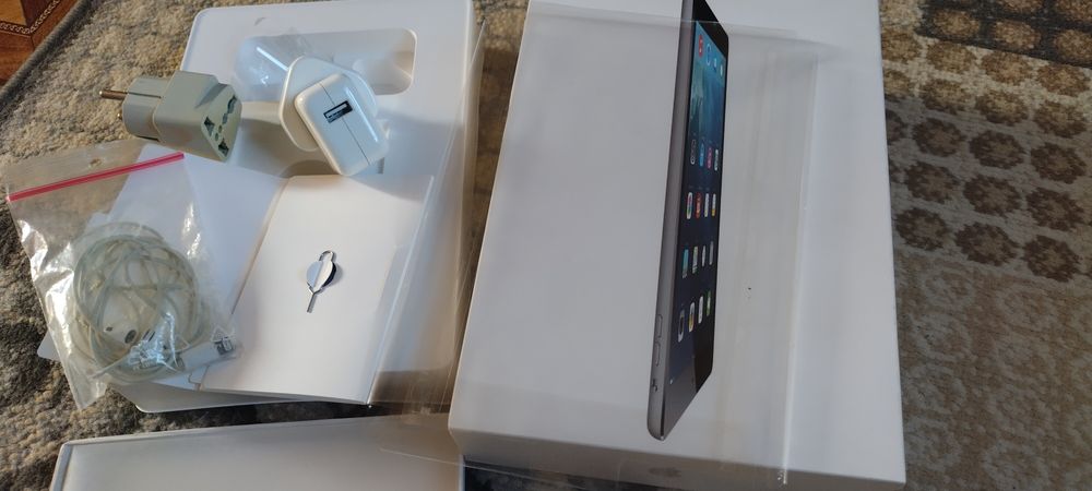 Планшет  Ipad Air 1gb/16gb