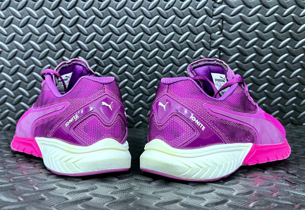 Кроссовки Puma Размер 39 Оригинал Почти новые Беговые Фитнес