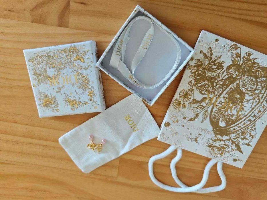 Kolczyki damskie Cristiana Diora nowe 99355