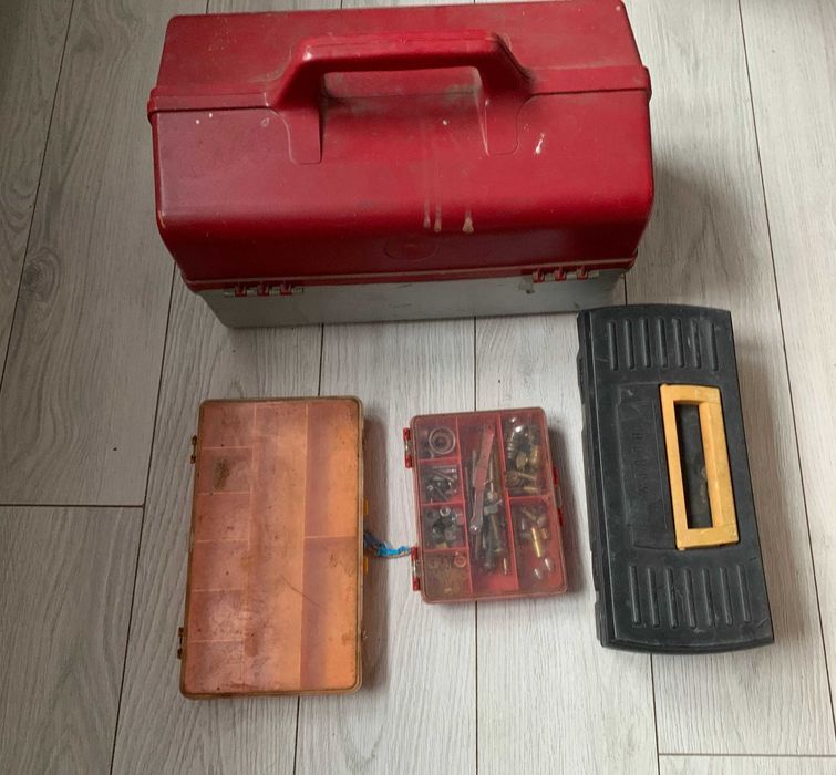 Zestaw skrzynek narzędziowych + 2 organizery warsztatowe