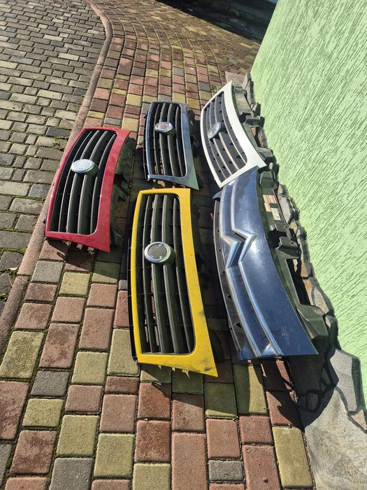 Решітка радіатора Fiat Scudo,Citroen Jumpy.