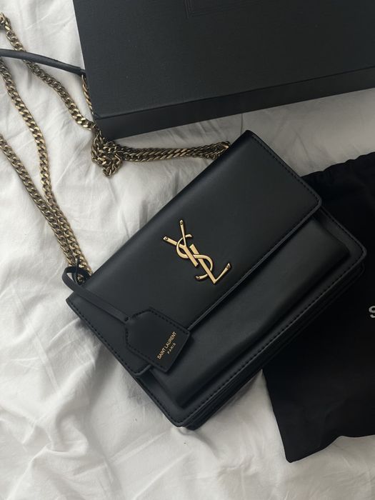 Жіноча сумка  Saint Laurent Sunset Medium Shoulder Bag