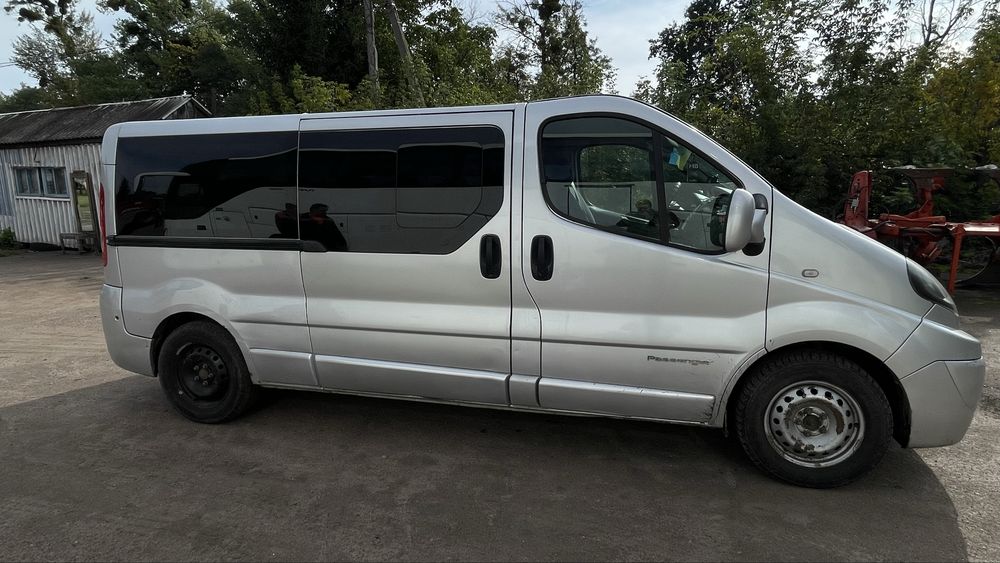 Renault trafic passennger 2.0