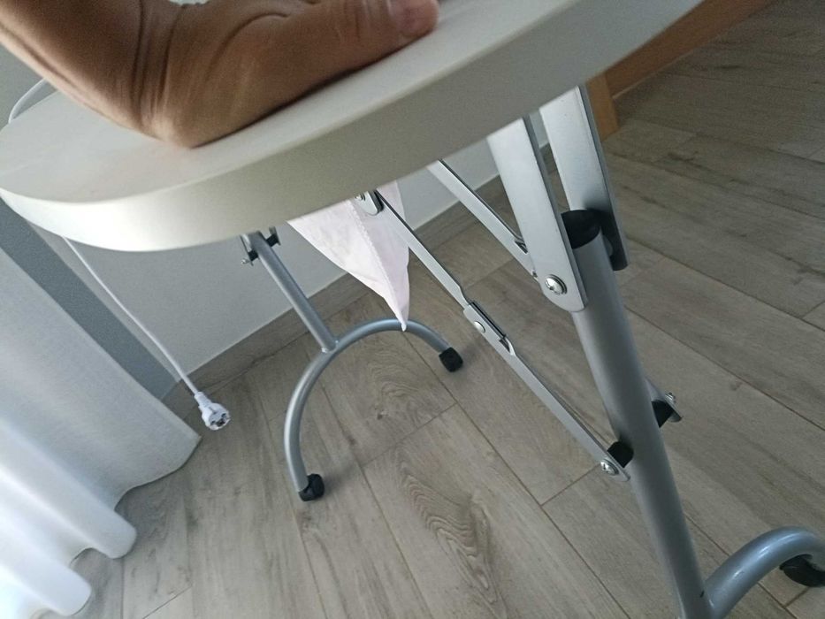 Mesa manicure com aspirador