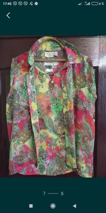 Продам. Женская платье.