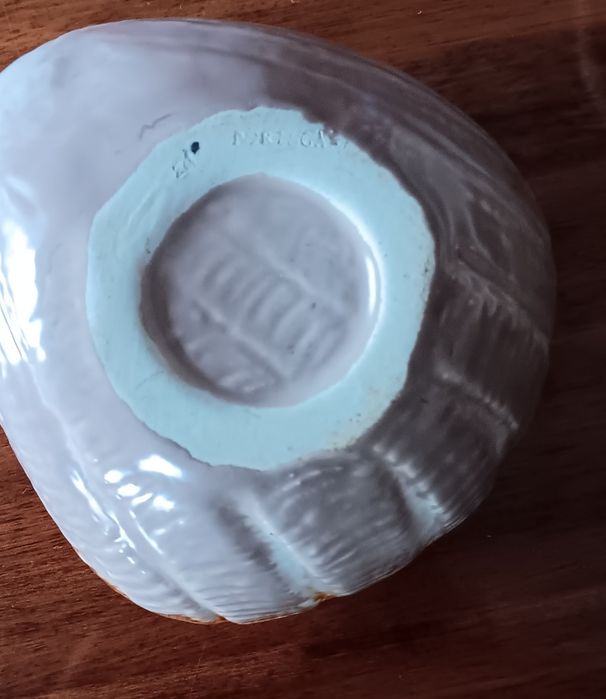 Secla. Azulejos  Knud, jarra, concha e búzio.  , jarra