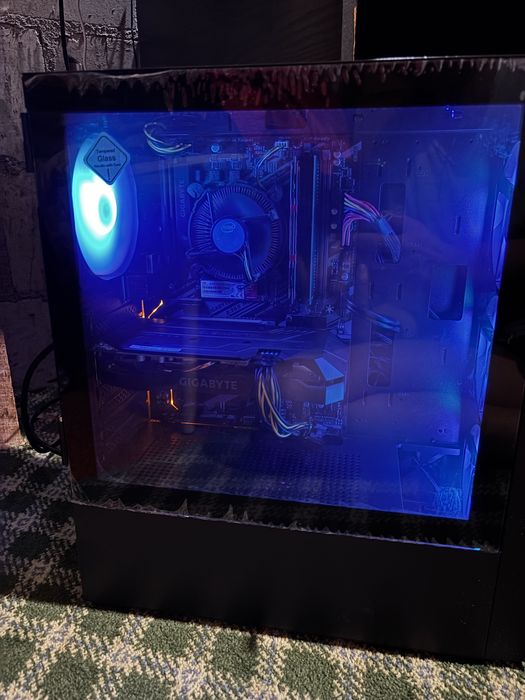 Komputer i5 16 GB RAM Rtx 2060 1TB Nvme