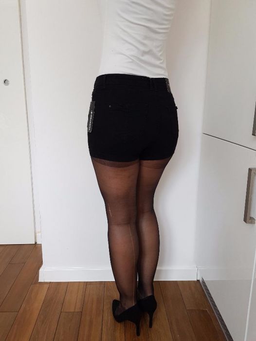 Nowe spodenki szorty spodnie shorty czarne C&A 40 L czerń jeansowe