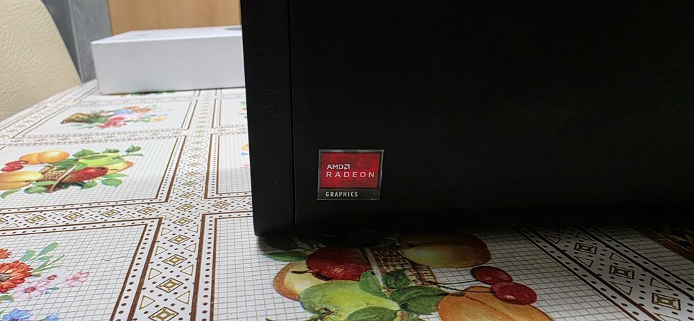 PC hp com 8 gb ram ryzen 3 3250u