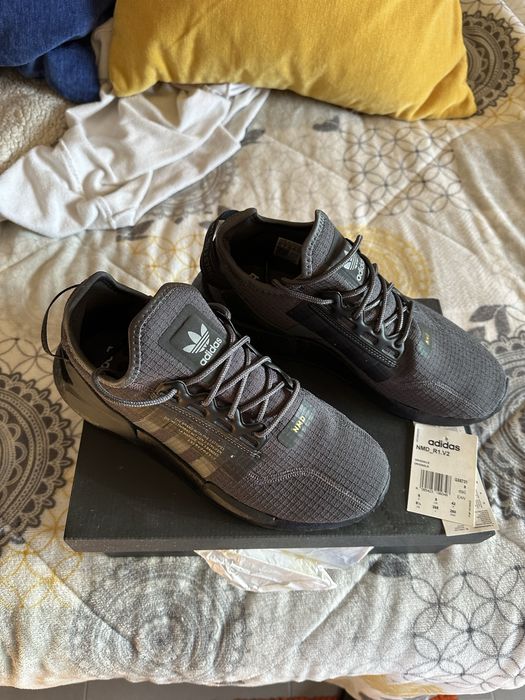 Tenis adidas e lacoste