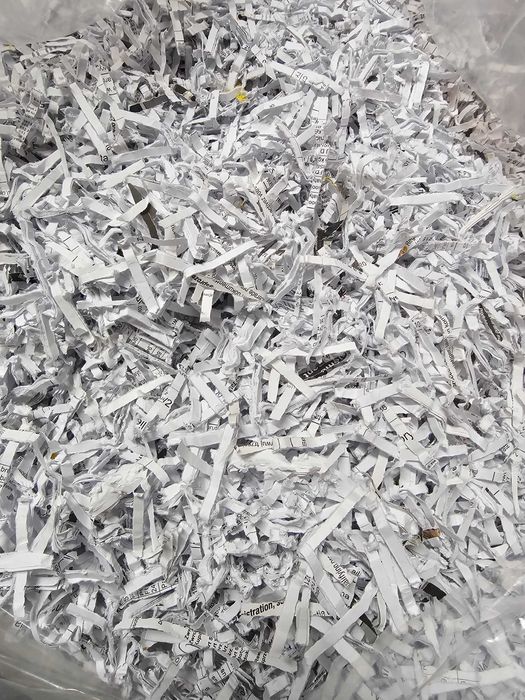 Opał zrębka, ścinka papierowa, rozpałka