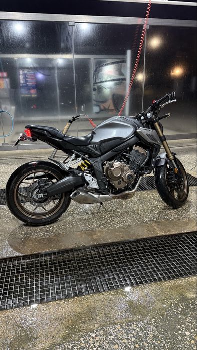 Vendo CB650R 35kw (deslimitada)