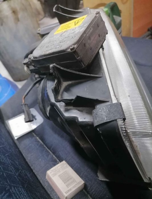 Bmw e36 lampy xenon hella celis chrom