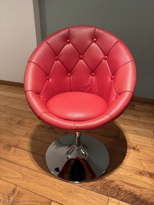 Крісло червоне