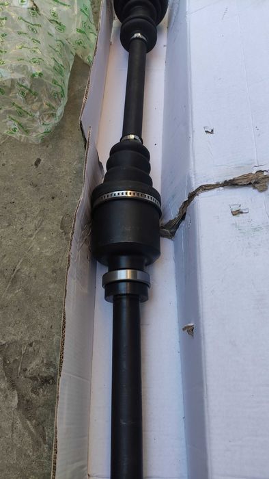 Полуось передняя правая Fiat Ducato, Citroen Jumper, Peugeot Boxer