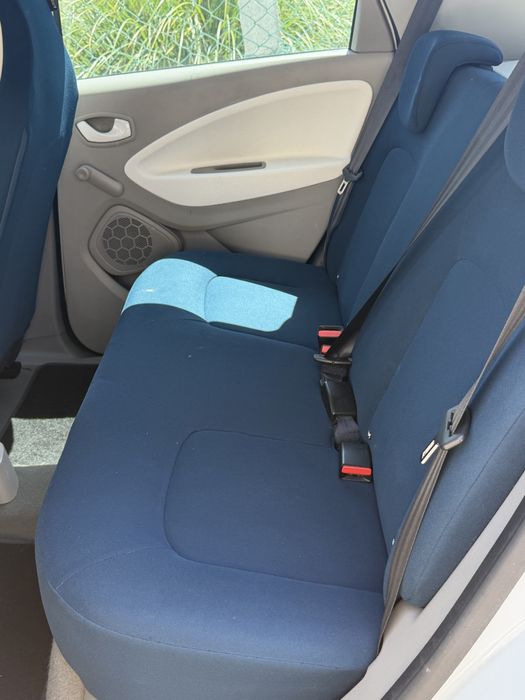 Renault Zoe Life (2014) – 80.000km – c/ Bateria - Excelente Estado