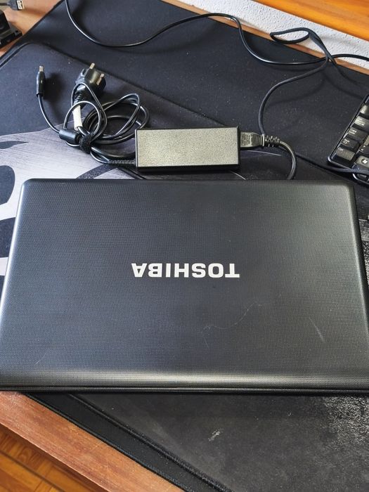 Toshiba Satellite Pro C660 – Fiabilidade e Performance em Bom Estado