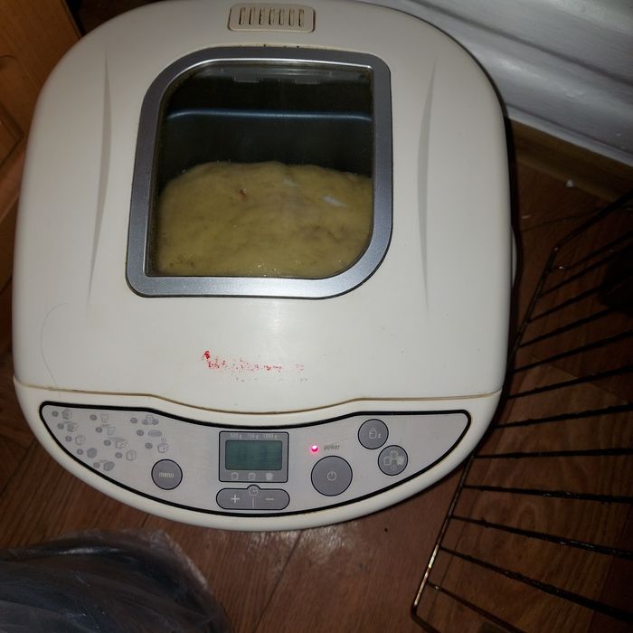 Продам хлібопічку Мулінекс moulinex qw200032