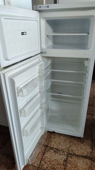 Frigorífico INDESIT