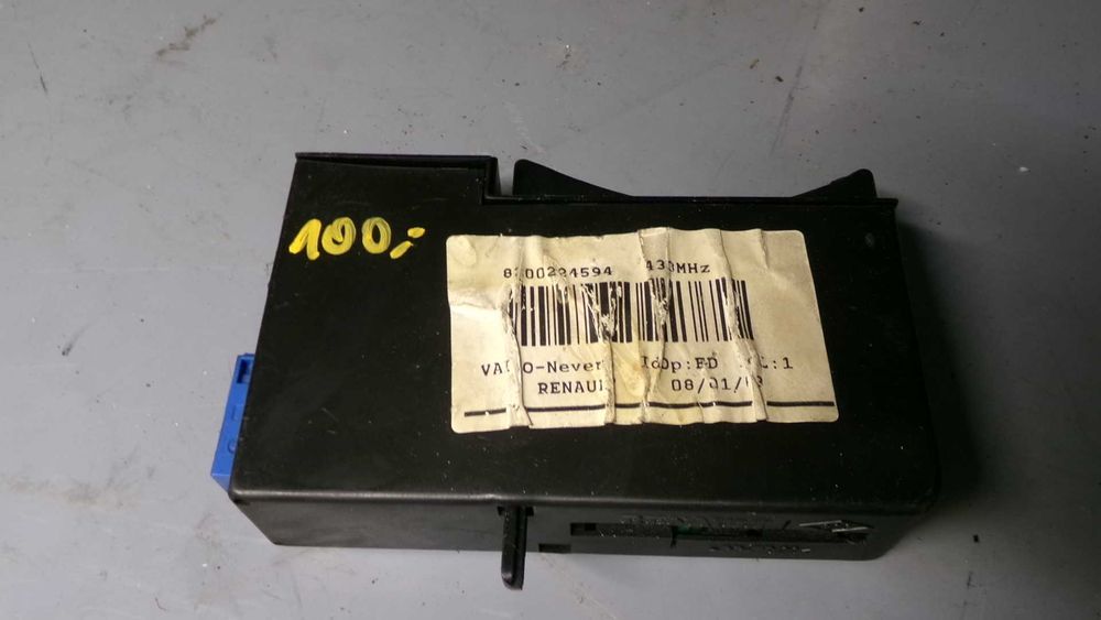 Sty6 Czytnik kart slot renault laguna II espace IV wysyłka części