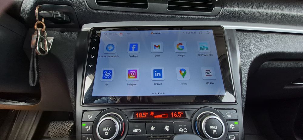 BMW 120d 177cv Auto | Muito Estimado | Android | Câmara |Revisão Feita