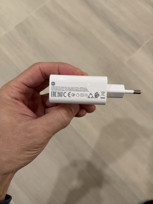 MI Power adapter439644097988546562