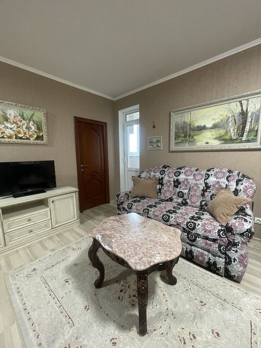 Без % Кадетський гай 6 Оренда 2-кім є світло!