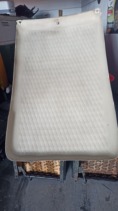 Renault 4TL 1980, forro de tejadilho.