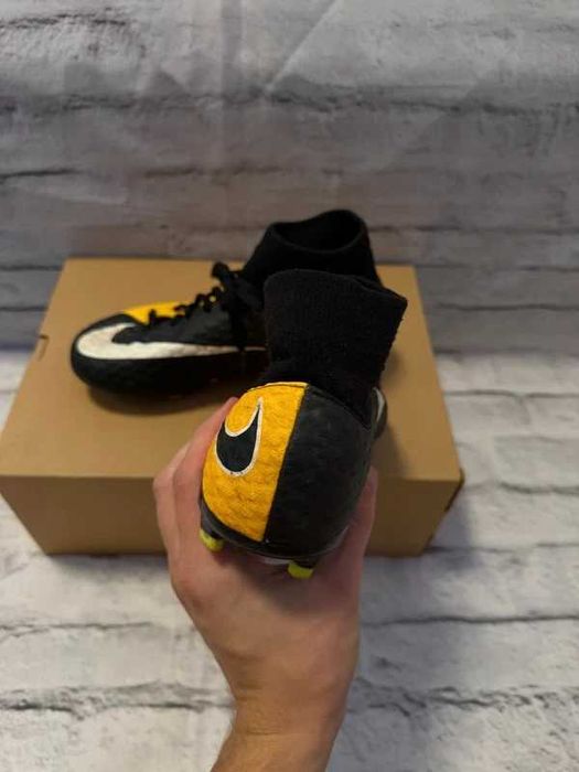 Pomarańczowo czarne Nike Hypervenom Phelon 3 FG - 37.5