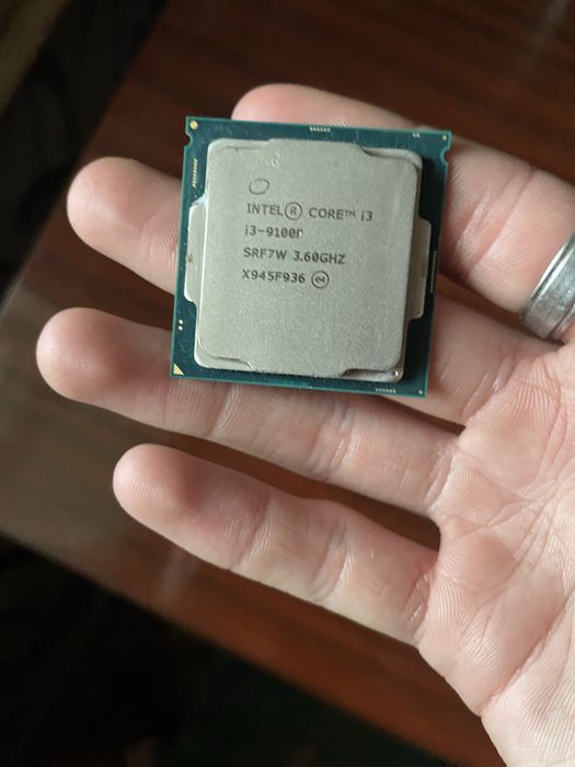 Продам комплект. Материнская плата + процессор + оперативная память.