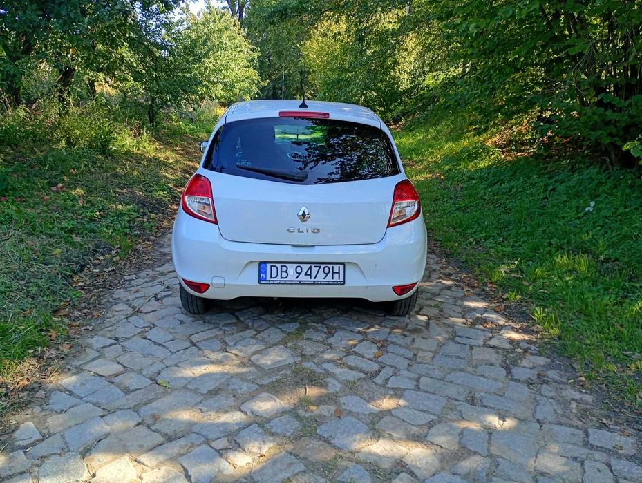 Renault Clio 1.2 benzyna 2009r
