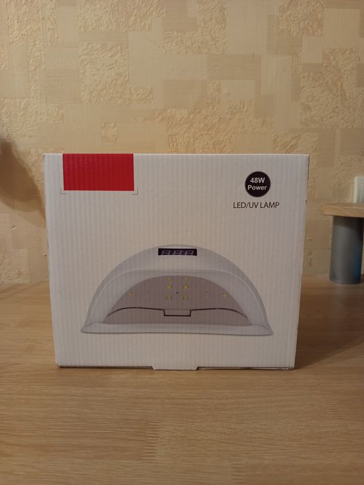 Лампа для гель лака