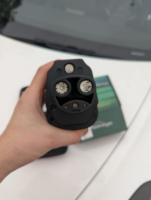 НОВА модель 300кВт Tesla GUWIEYG CCS2 адаптер перехідник для тесли