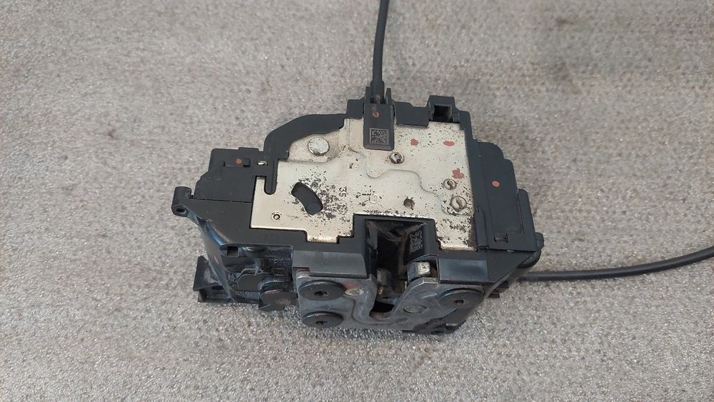 Fechadura / fecho porta trás direito RENAULT Megane III (BZ0_)